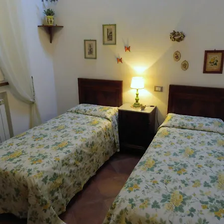 Rio Corso, Antico Cascinale Toscano *
